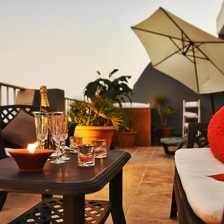 Hill Top Luxury Penthouse At Valley Crest Naxxar *